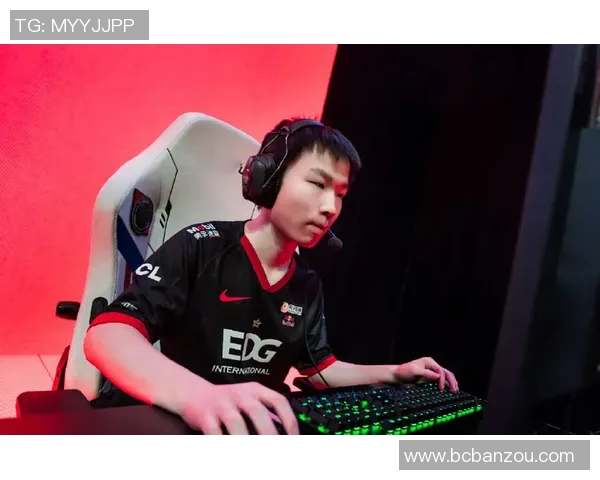 赛后分析：FPX与EDG对决中的战术思考与经验总结